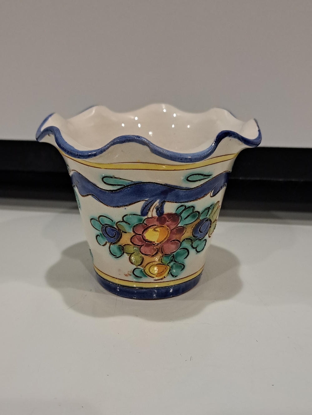 Vtg Italian Handcrafted Pottery Planter. 3 1/2" X 4". Exc Condition